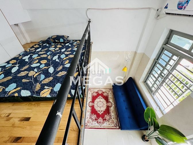 Hình ảnh Phòng full nội thất cho thuê Ngay Etown Cộng Hòa Ban công thoáng mát