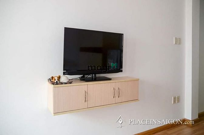 Hình ảnh Chdv studio full nội thất có cửa sổ lớn thoáng mát