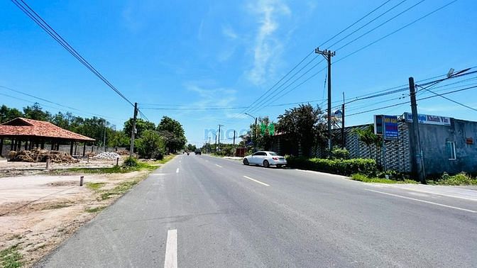 Hình ảnh 2 Mặt Tiền Nguyễn Tất Thành Và  Châu Văn Tiếp Phước Hội