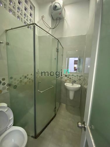 Hình ảnh Duplex studio full nội thất cửa sổ ban công thoáng mát Lý Phục Man