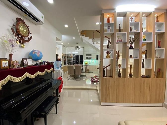 Hình ảnh Bán Biệt thự Tên Lửa giá 12 tỷ 850, đường xe hơi, Bình Tân