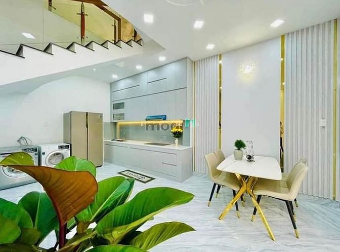 Hình ảnh Bán nhà gần sân bay Đ. Cửu Long. Quận Tân Bình. Giá: 2 tỷ 9, DT: 49m2.