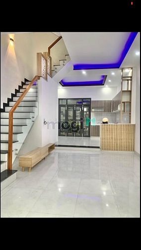 Hình ảnh ĐẸP NHƯ MƠ! Nhà Lê Thị Riêng, Q1, 66m2 1Tỷ769 SHR