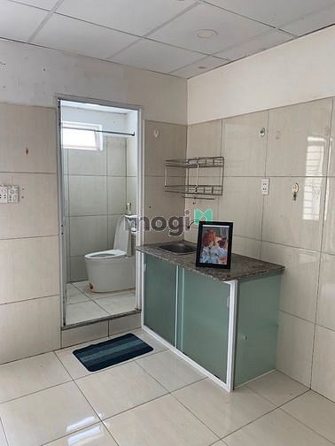 Hình ảnh Studio thoáng mát, ban công rộng rãi HF hỗ trợ cọc