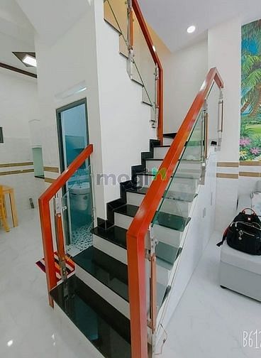 Hình ảnh Em Bán Gấp Căn Nhà Như Hình 5x12m Sổ Hồng Riêng