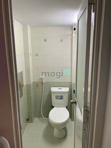 Hình ảnh Cần bán gấp nhà hẻm đg BÀ HẠT,Q10,DT 32m2