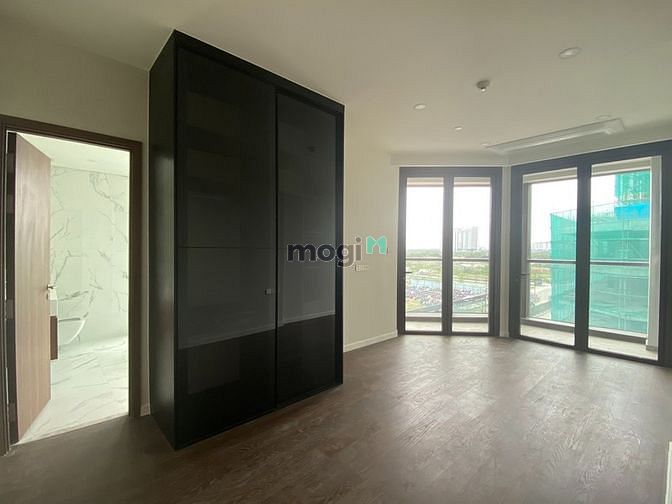 Hình ảnh Căn 3PN view ban công đặc biệt 3 hướng-DT lớn 143m2-Metropole