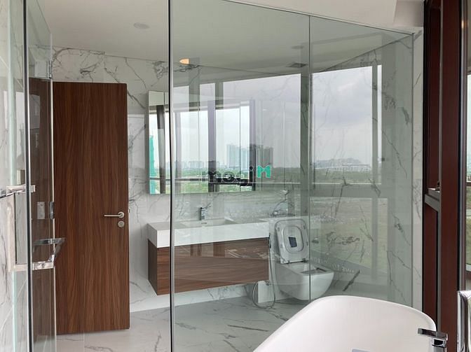 Hình ảnh Căn 3PN view ban công đặc biệt 3 hướng-DT lớn 143m2-Metropole