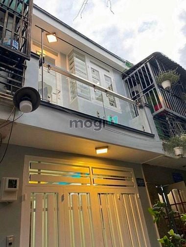 Hình ảnh Cần bán gấp nhà hẻm đg BÀ HẠT,Q10,DT 32m2