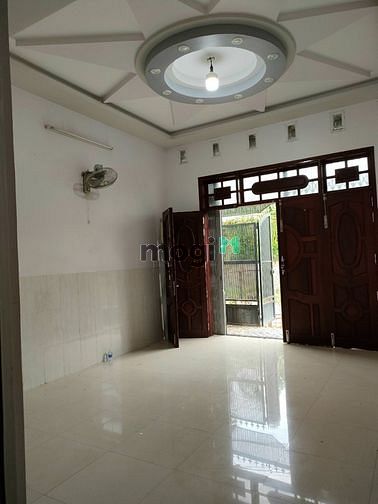 Hình ảnh Cho thuê nhà 2 lầu phù hợp nhiều mục đích sử dụng