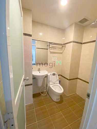 Hình ảnh CHDV Full nội thất__4TR8-7TR5__ gần bến xe Miền Đông__gần D2