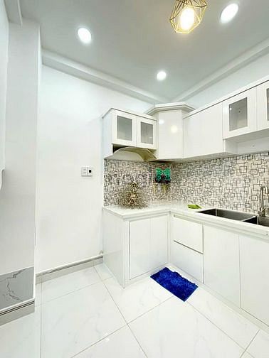 Hình ảnh Cần bán nhà ngay Đ. Bàn Cờ, Quận 3. Giá: 2 tỷ 3, DT: 40m2. Có Sổ Riêng
