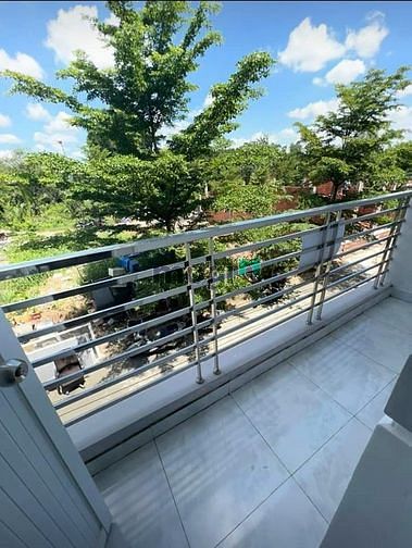 Hình ảnh THUA LÔ ĐỀ BÁN LỖ NHÀ Cao Thắng Q2 47m2 có SHR