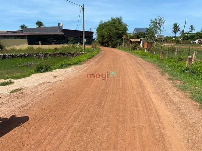 Hình ảnh Đất mặt tiền đường số 11. Cách biển 1 km. Giá 6 tỷ 3