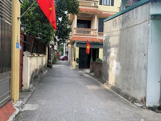 Hình ảnh Bán Đất Giang Biên - Long Biên 90m2, Xe tải tránh. Chỉ 5 tỷ 5