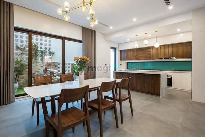 Hình ảnh LY HÔN bán nhà 48m2 Đường 3/2, P10, Q10 có SHR