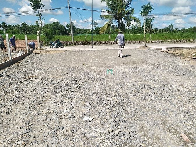 Hình ảnh Đất thổ cư diện tích lớn 380 m2 Long An.