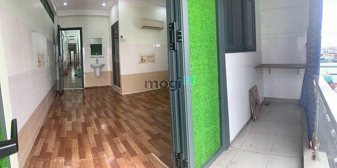 Hình ảnh Phòng cao cấp ngay khu tên lửa,30m2, có thang máy, ban công, mới 99%