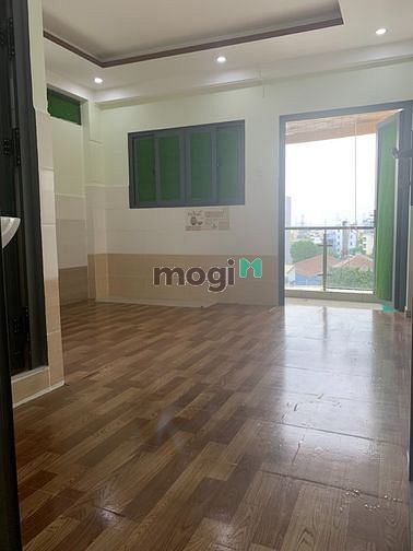 Hình ảnh Phòng cao cấp ngay khu tên lửa,30m2, có thang máy, ban công, mới 99%