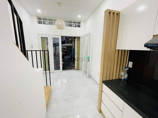 Hình ảnh SIÊU  PHẨM  NHÀ Xóm  Chiếu, quận  4 38m2 có  SHR, HXH