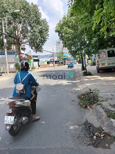 Hình ảnh Mặt bằng kinh doanh sầm uất nhất TP THỦ ĐỨC Đường 20 m