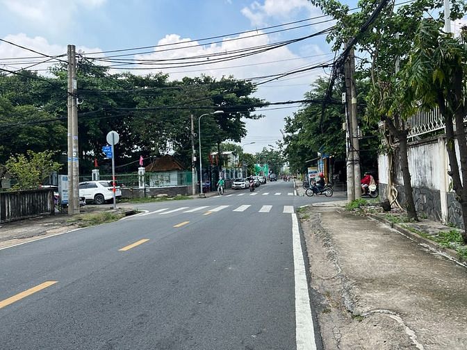 Hình ảnh Cần bán đất xây Cao 22 Tầng Bình Thọ cách XLHN 50m,cách ga Metro 500m