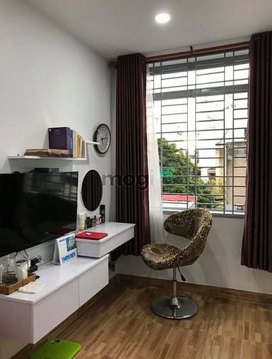 Hình ảnh BÁN  GẤP NHÀ 44M2 đường  Liên  Phường, quận  9 có  SHR