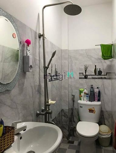 Hình ảnh BÁN  GẤP NHÀ 44M2 đường  Liên  Phường, quận  9 có  SHR