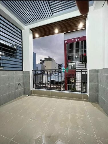 Hình ảnh VỠ NỢ BÁN NHÀ Trần Khắc Chân Quận 1 56m2 có SHR