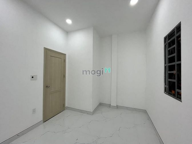 Hình ảnh 2 MT hẻm thông 2 tầng 60m2 4,25tỷ