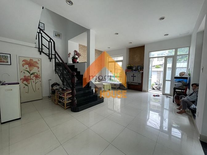 Hình ảnh Biệt thự 117M2 3pn, 5wc khu VIP Thảo Điền quận 2 chỉ 2000$-2500$