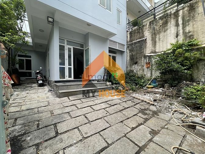 Hình ảnh Biệt thự 117M2 3pn, 5wc khu VIP Thảo Điền quận 2 chỉ 2000$-2500$
