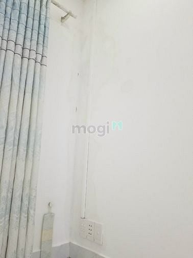 Hình ảnh Nhà Nguyên Căn Đường Phạm Hùng,F4Q8,DT 4mx20m, 2 PN (Có Máy Lạnh)
