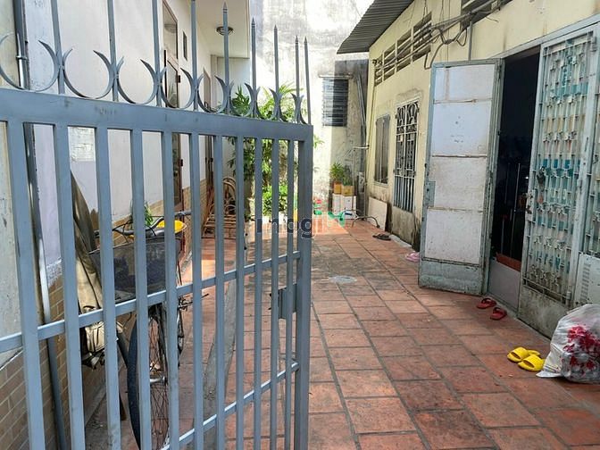 Hình ảnh Bán nhà Cách Mạng Tháng 8, Quận 3, 94m2, ngang 9m, chỉ 9 tỷ.