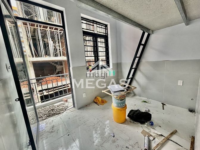 Hình ảnh Phòng ngay dương quảng hàm tiện ra Phan Văn Trị