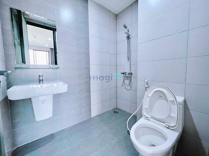 Hình ảnh Mb6623 nạp rút nhanh chóng ban công quận Tân Bình đường Nhất Chi Mai có máy giặt riêng