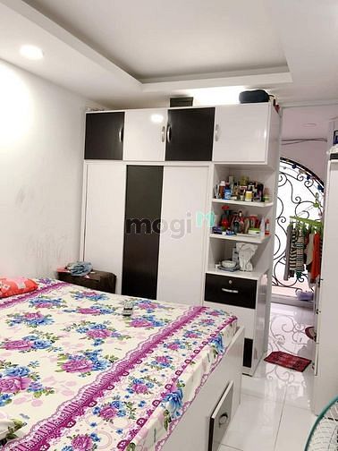 Hình ảnh Nhà cho thuê 35tr/tháng,5 lầu,giá chỉ 7 tỷ 9