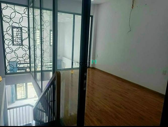 Hình ảnh VỀ QUÊ BÁN NHÀ HẺM Bến Bình Đông quận 8 có SHR