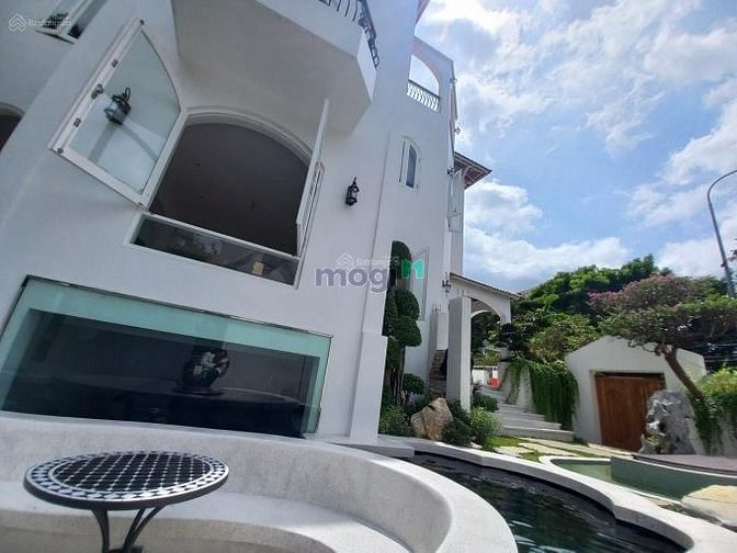 Hình ảnh Biệt thự Santorini góc3 mặt tiền khu compound Thảo Điền ,Q2