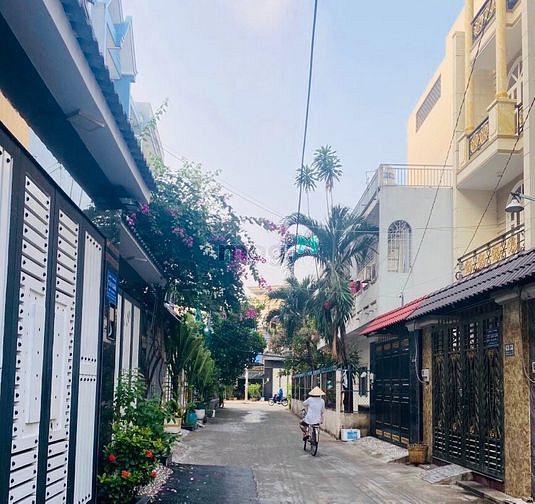 Hình ảnh Bán nhà đẹp Khu Tên Lửa, Bình Trị Đông B, quận Bình Tân