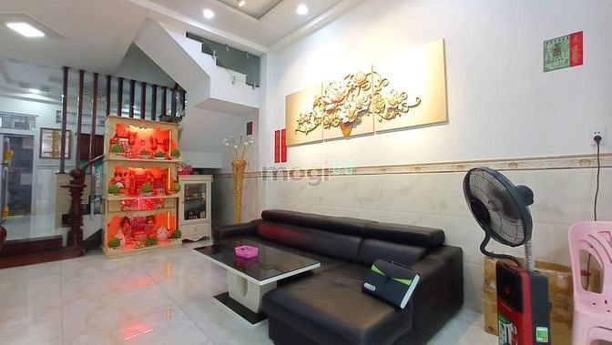 Hình ảnh An Dương Vương, 4 Tầng , Ngang 4.5m, Hẻm Xe hơi , Giá Rẻ.