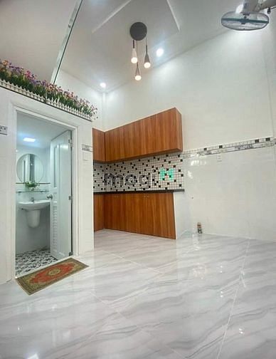 Hình ảnh BÁN  GẤP  NHÀ  Dương Tử  Giang quận 5 có  SHR 52m2