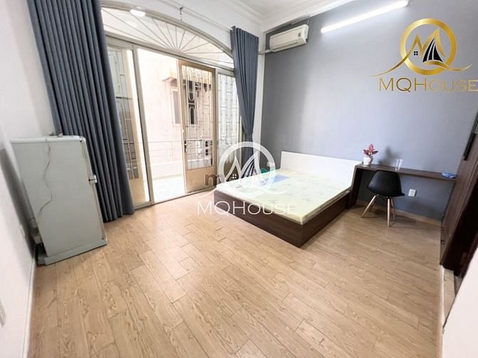 Hình ảnh CHDV full NT ban công lớn Nguyễn Hữu Cảnh
