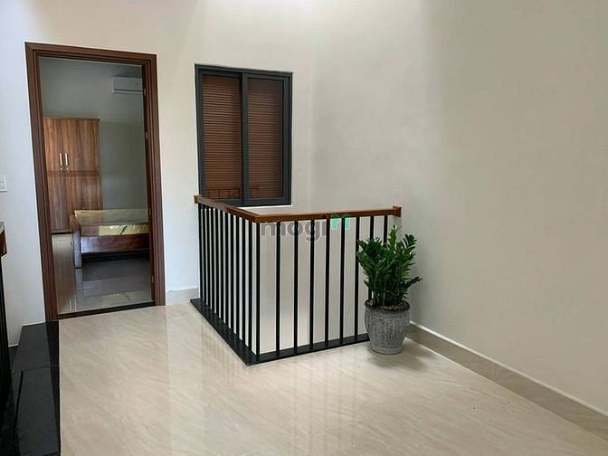 Hình ảnh Nhà cho thuê 2 tầng 3PN full NT sân vườn
