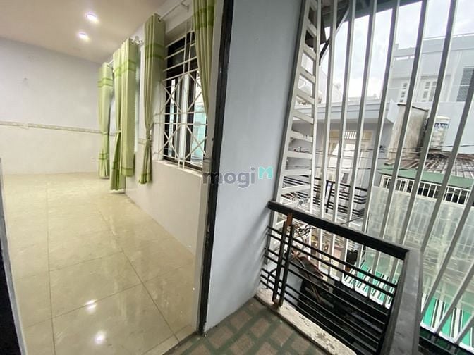 Hình ảnh Hot sơn kỳ, 62 m2, 2 tầng BTCT, giá 5 tỷ 3 TL