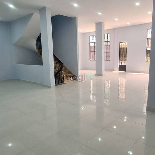 Hình ảnh Cho Thuê Nhà MT Bạch Đằng,P2,Tân Bình.10x20m,2 lầu, 62tr/Th