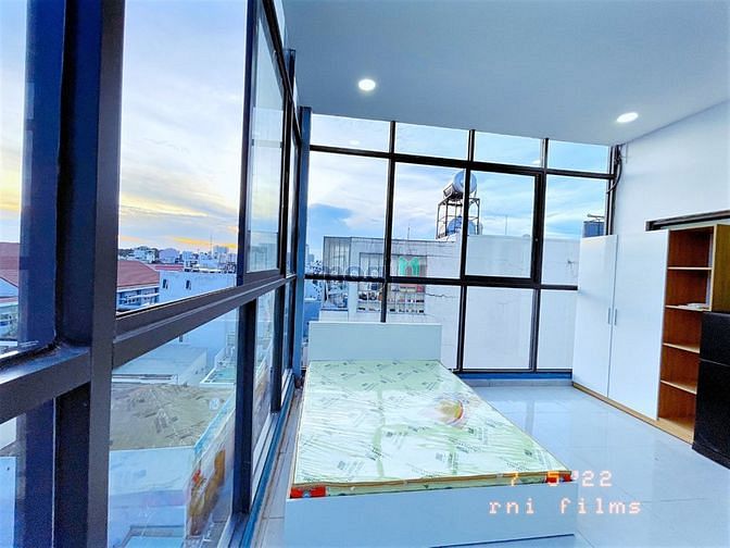 Hình ảnh CHDV Full nội thất, cửa sổ siêu sáng, thoáng mát, giờ tự do