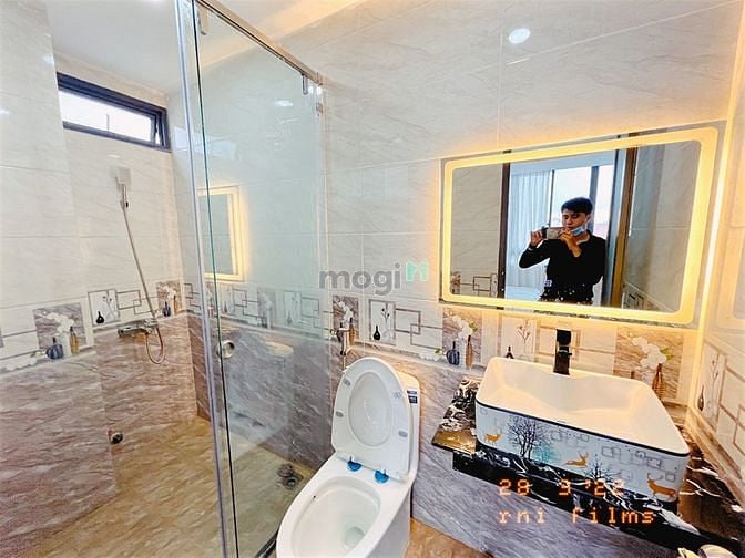 Hình ảnh CHDV Full nội thất, cửa sổ siêu sáng, thoáng mát, giờ tự do