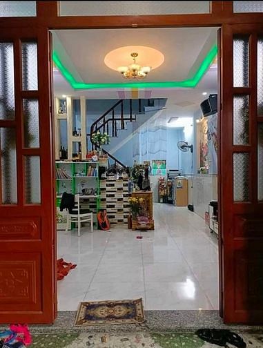 Hình ảnh Nhà sổ riêng, đg Trần Văn Kiểu Q6, 44m2 vuông vức