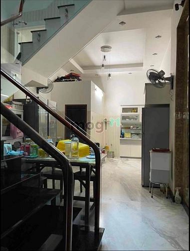Hình ảnh Bán Nhà mới Đ.Bà Hạt Q.10 40m2 Sổ hồng riêng